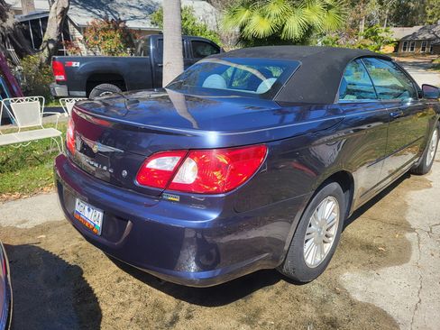 Used 2008 Chrysler Sebring Touring image 4