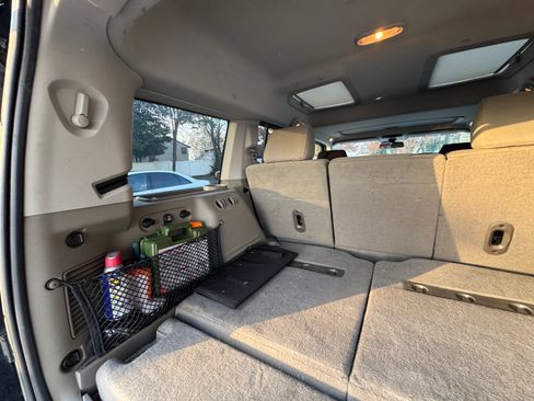 Used 2008 Jeep Commander Sport image 15