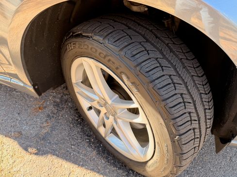 Used 2013 Audi Q5 2.0T Premium Plus w/ Premium Plus Pkg image 14