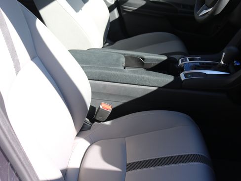 Used 2016 Honda Civic EX image 9