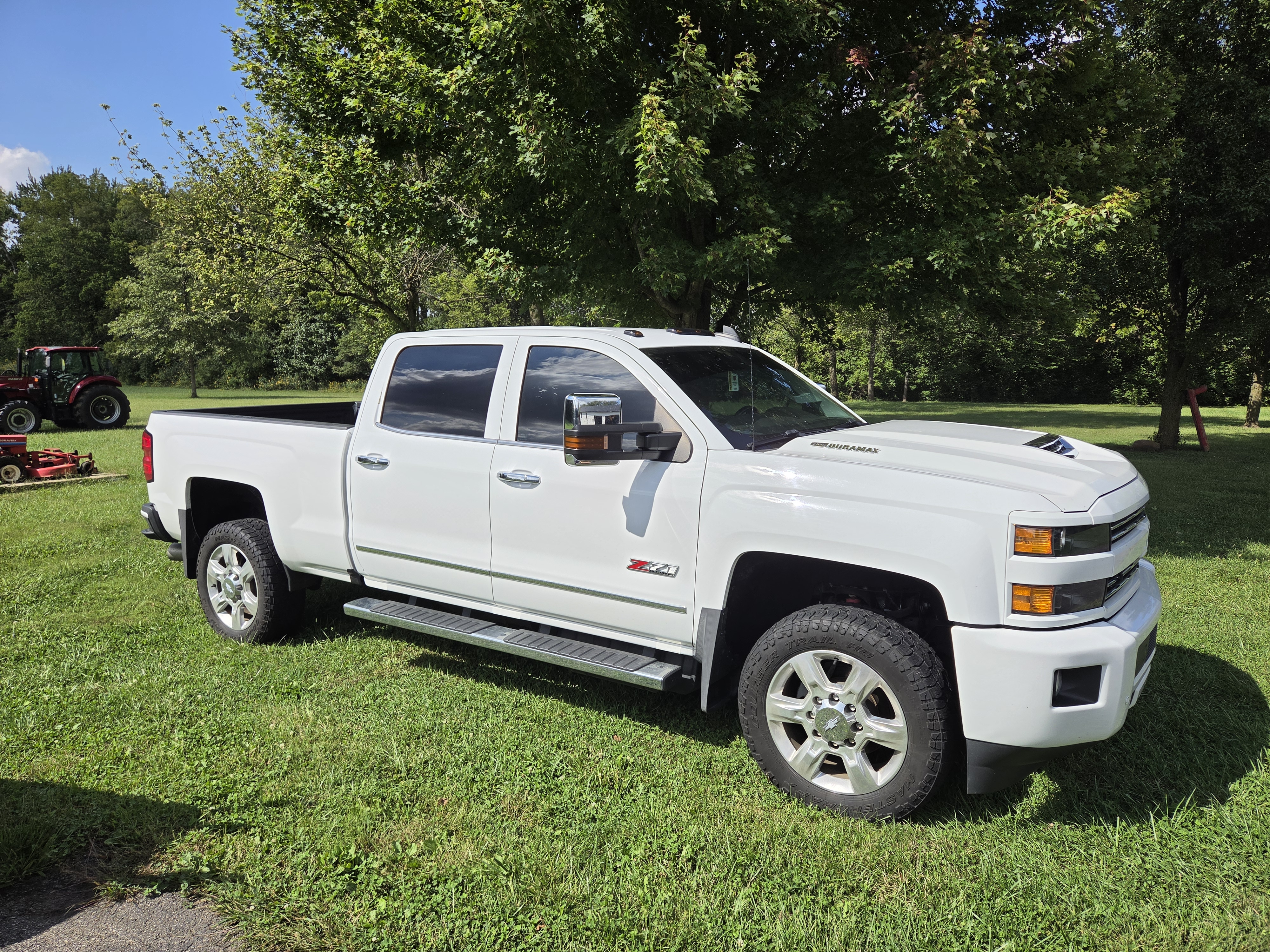 Used 2018 Chevrolet Silverado 2500 LTZ w/ Duramax Plus Package AWD/4WD image 2