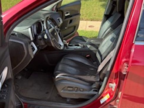 Used 2011 Chevrolet Equinox LT w/ Chrome Appearance Package image 11