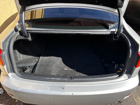 Used 2006 Lexus IS 250 image 6