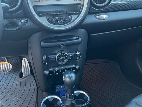 Used 2013 MINI Cooper S image 13