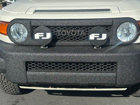 Used 2008 Toyota FJ Cruiser 4WD image 6