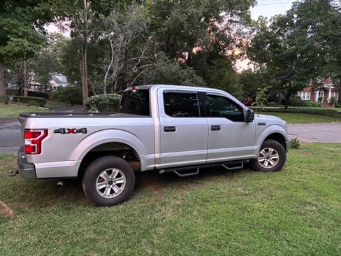 Used 2018 Ford F150 XLT AWD/4WD image 4