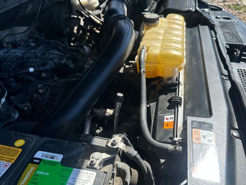 Used 2019 Ford Expedition Max Limited w/ Equipment Group 303A image 9