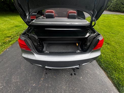 Used 2013 BMW M3 Convertible RWD image 9