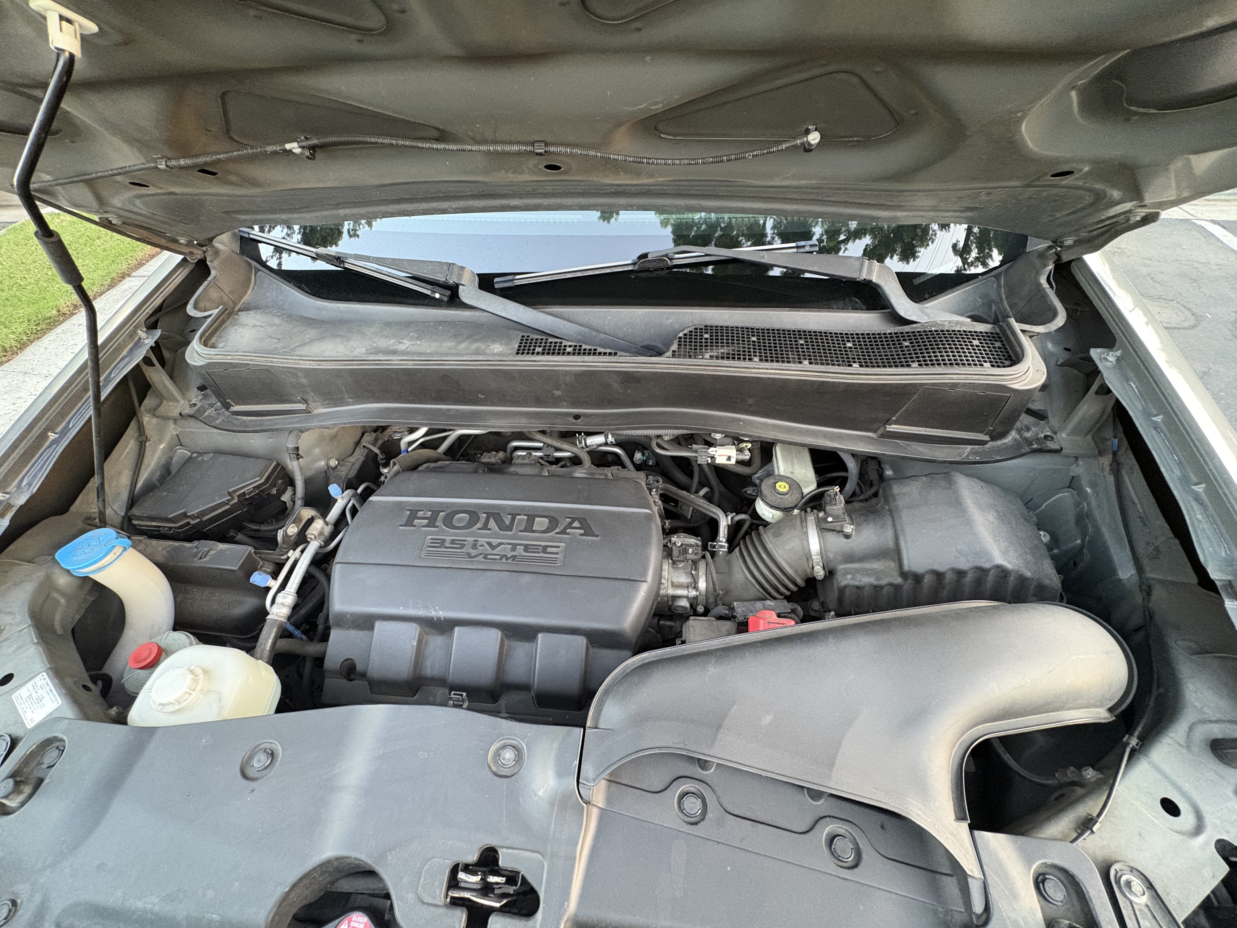 Used 2011 Honda Pilot EX-L image 9