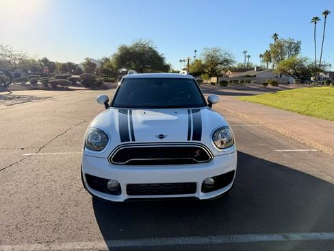 Used 2019 MINI Cooper Countryman S image 1