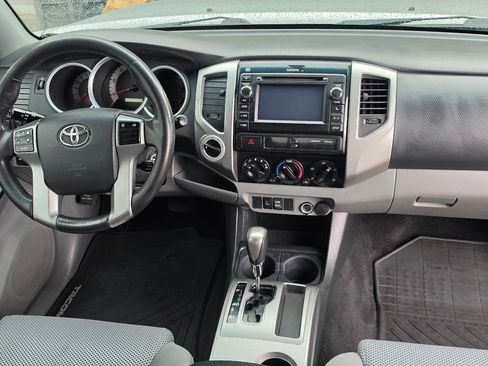 Used 2013 Toyota Tacoma 4x4 Double Cab w/ TRD Off-Road Pkg image 18