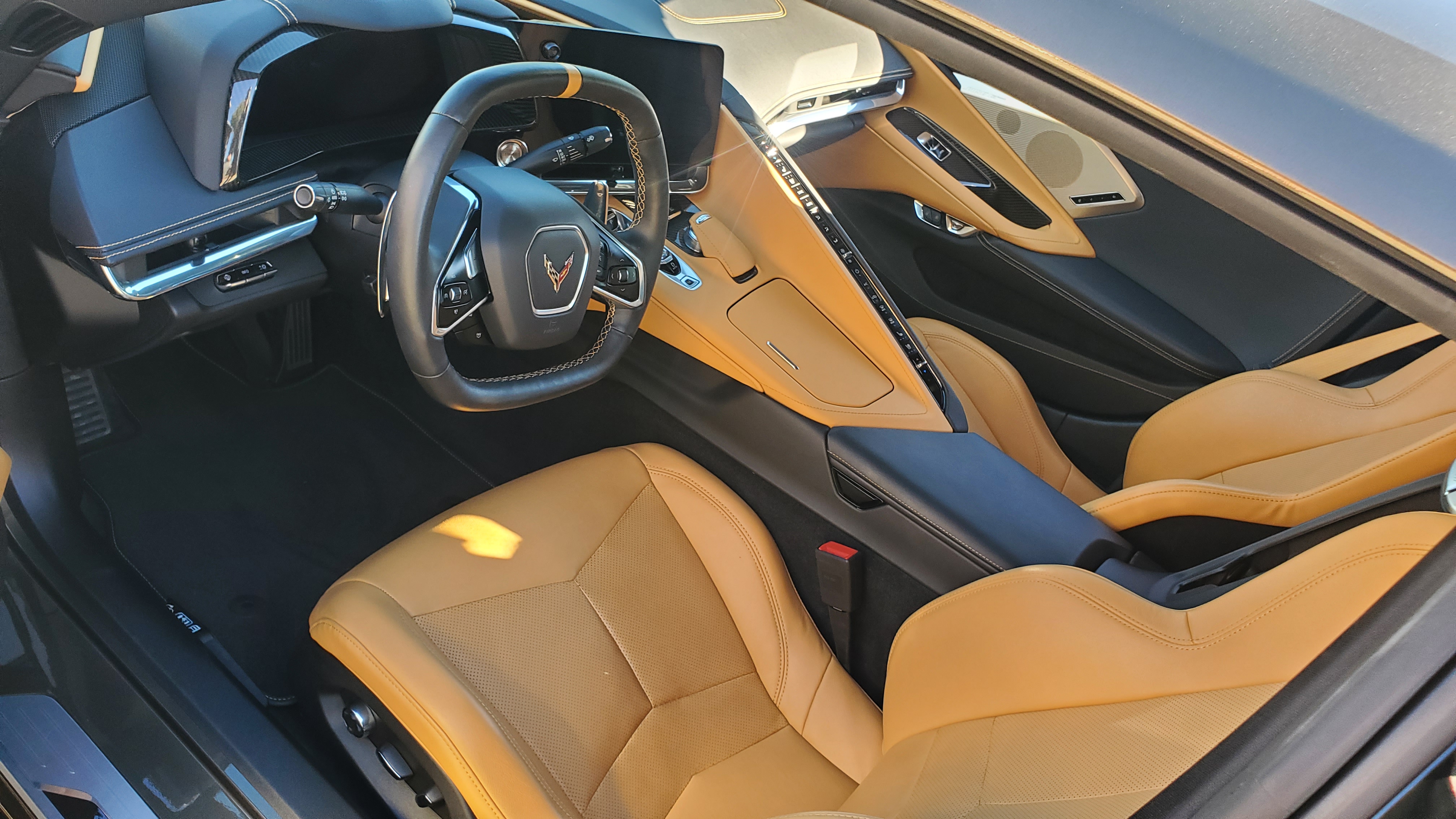Used 2020 Chevrolet Corvette Stingray Preferred Cpe w/ 2LT Preferred Equipment Group RWD image 10