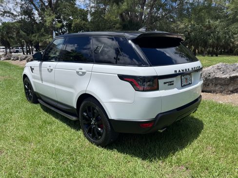 Used 2017 Land Rover Range Rover Sport HSE AWD/4WD image 6