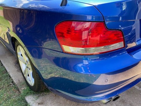 Used 2010 BMW 128i Convertible image 28