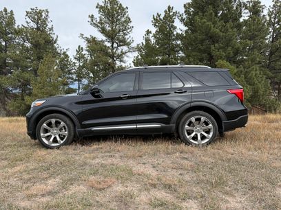 Used 2020 Ford Explorer Platinum w/ Premium Technology Package