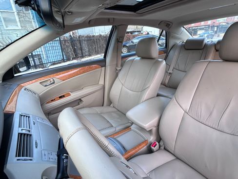 Used 2006 Toyota Avalon XLS image 12