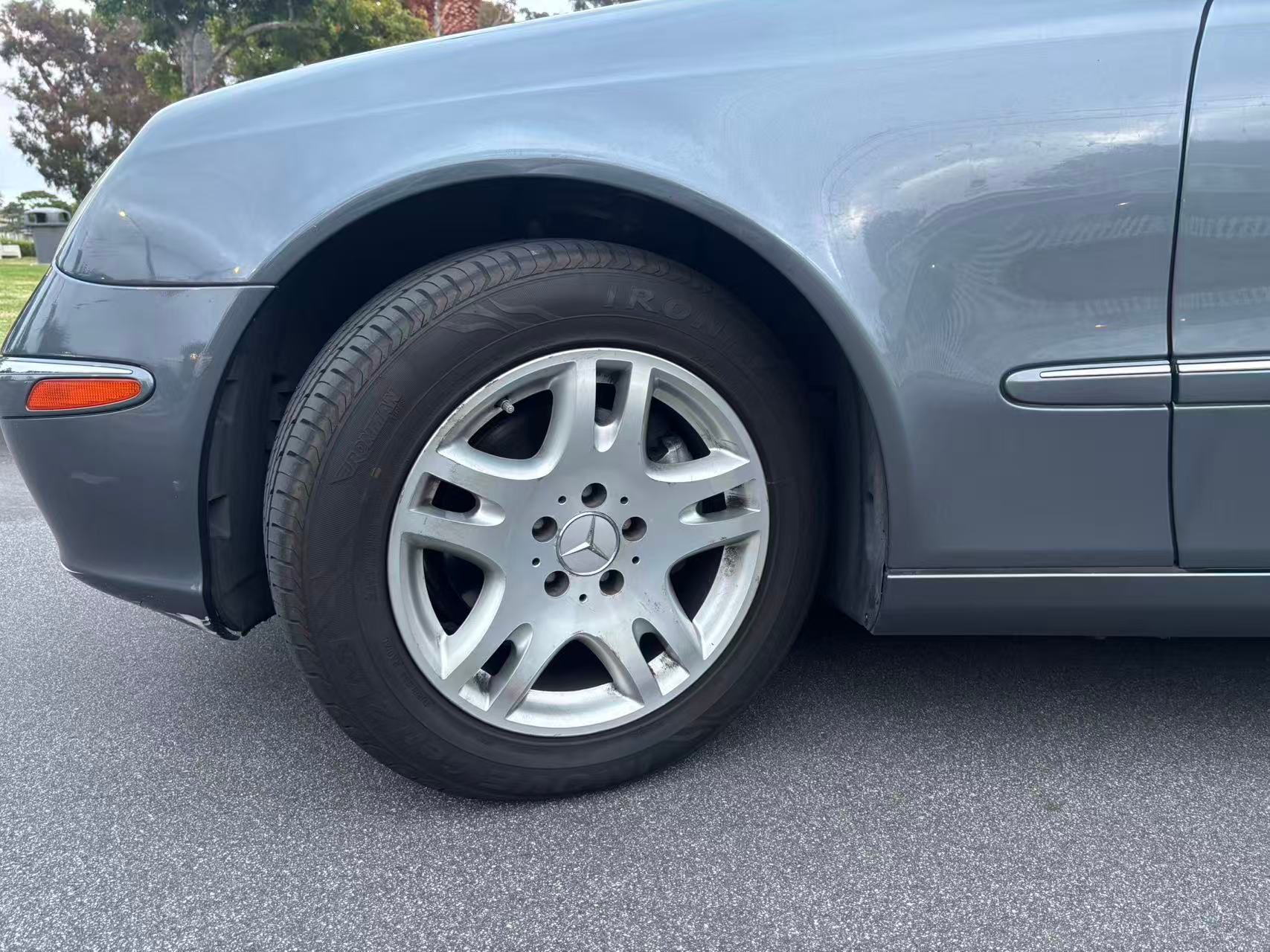 Used 2005 Mercedes-Benz E 320 Sedan image 11