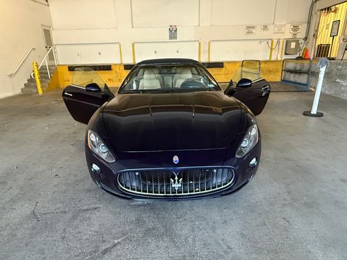 Used 2011 Maserati GranTurismo Convertible image 12
