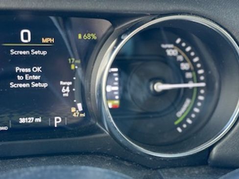 Used 2021 Jeep Wrangler Unlimited Sahara image 27