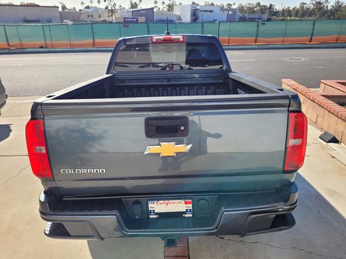 Used 2015 Chevrolet Colorado Z71 w/ LPO, Gearon Bar Package image 5