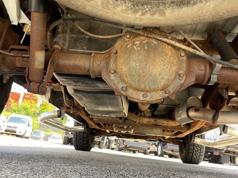 Used 2003 Chevrolet Silverado 1500 Pickup 2D 6 1/2 ft w/ Skid Plate Package image 24