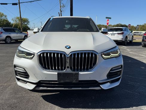 Used 2019 BMW X5 xDrive40i w/ Convenience Package image 2