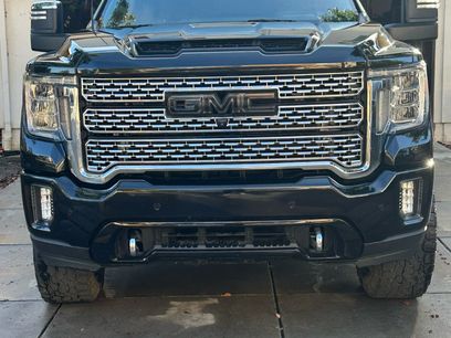 Used 2022 GMC Sierra 3500 Denali w/ Denali Black Diamond Edition