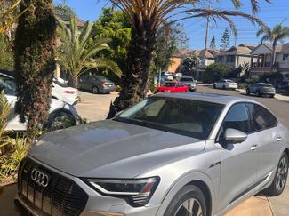 Used 2022 Audi e-tron Premium w/ Convenience Plus Package AWD/4WD video 1