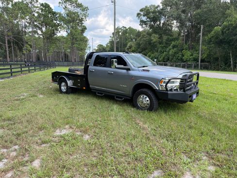 Used 2021 RAM 3500 Laramie AWD/4WD image 4