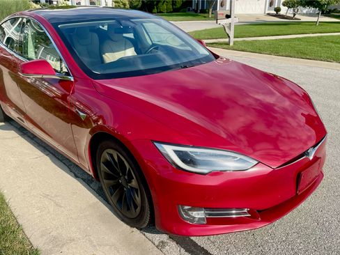 Used 2017 Tesla Model S 75D AWD/4WD image 11
