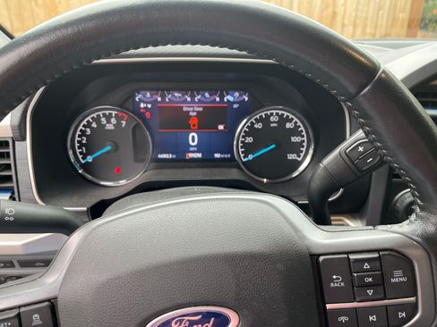 Used 2021 Ford F150 XLT w/ Equipment Group 302A High AWD/4WD image 9