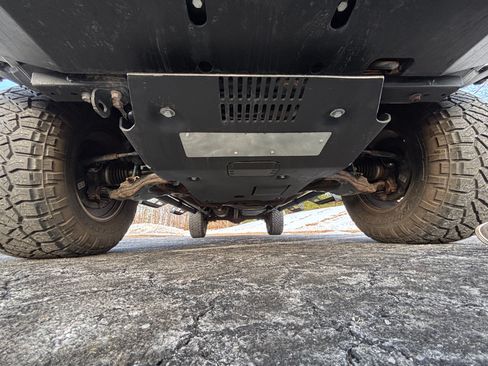 Used 2019 Toyota Tacoma TRD Sport image 14