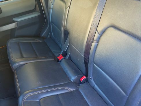 Used 2023 Ford Bronco Badlands w/ Sasquatch Package image 12