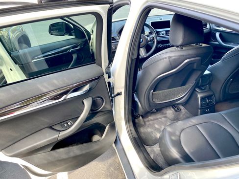 Used 2020 BMW X2 sDrive28i w/ M Sport X Package FWD image 13
