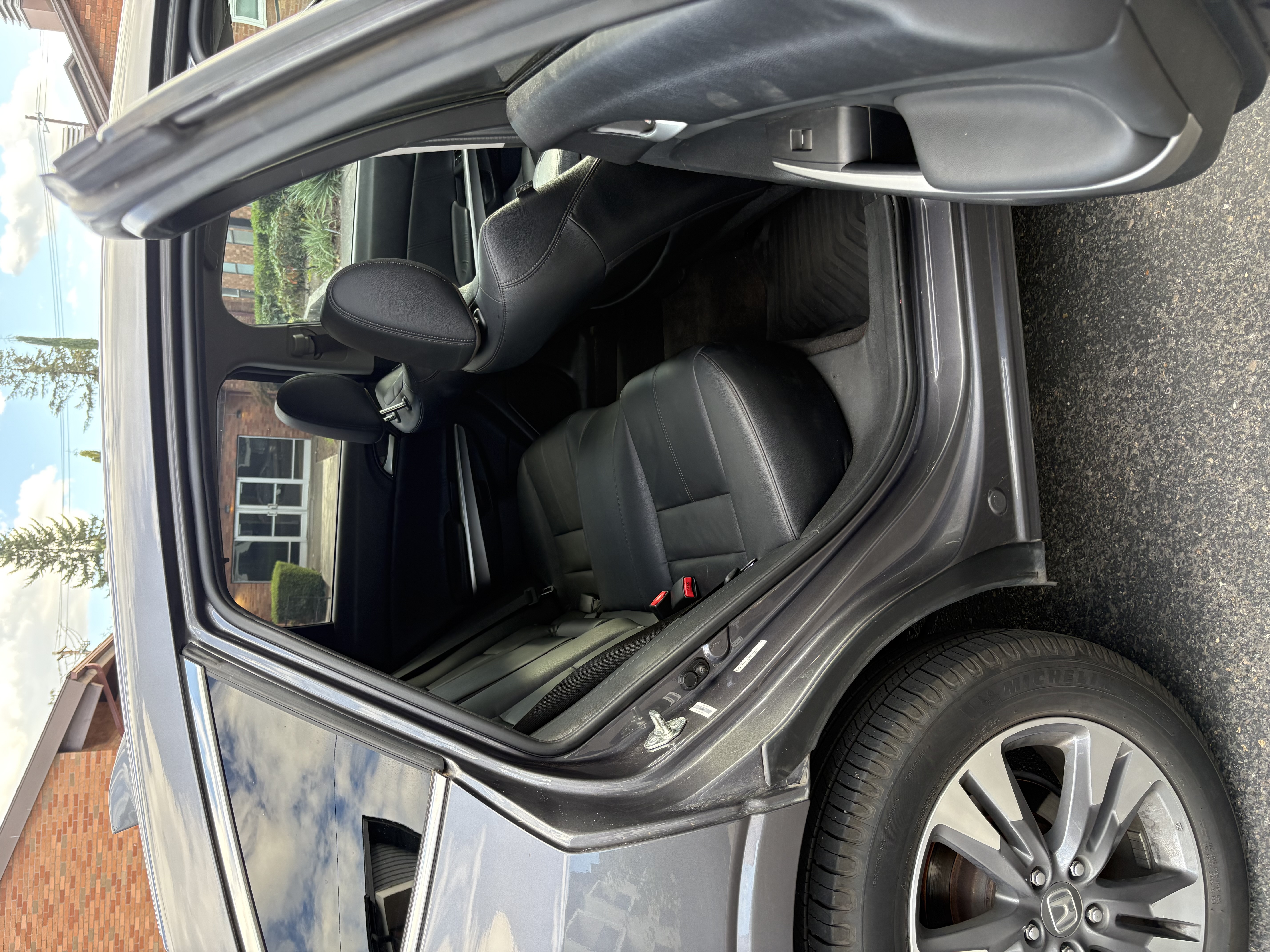 Used 2015 Honda Crosstour EX-L image 11