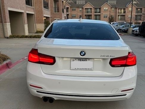 Used 2018 BMW 330e image 6