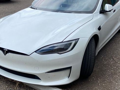 Used 2022 Tesla Model S Standard Range image 9