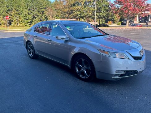Used 2011 Acura TL SH-AWD image 5