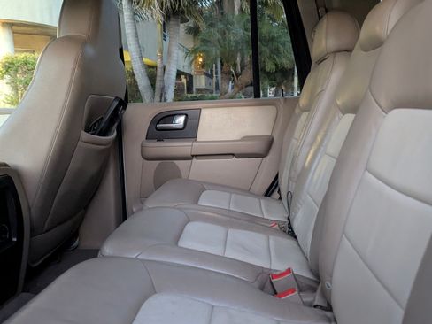 Used 2003 Ford Expedition Eddie Bauer image 19