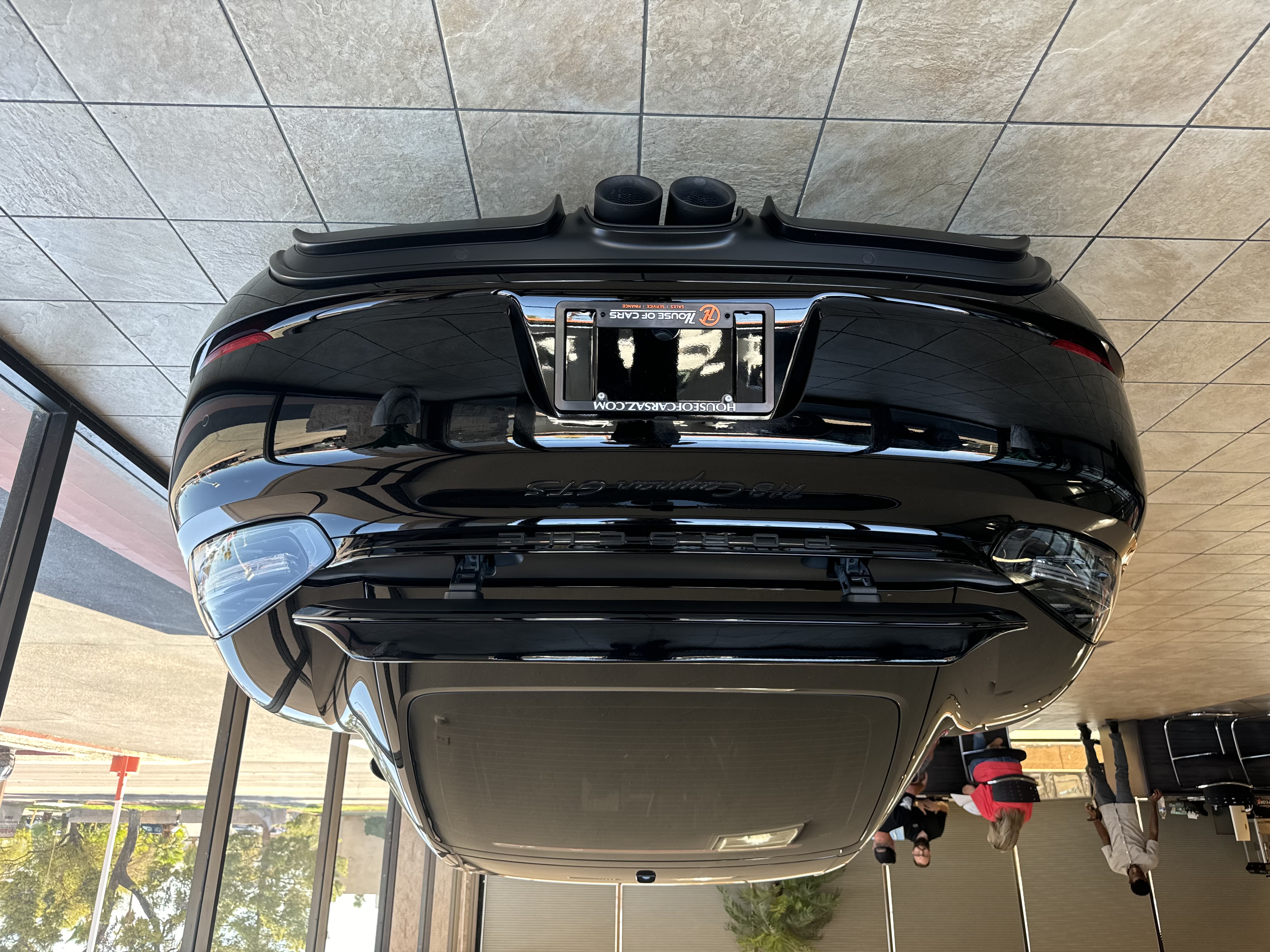 Used 2018 Porsche 718 Cayman GTS RWD image 4