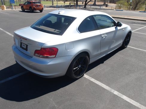 Used 2011 BMW 128i 128i Coupe 2D image 5