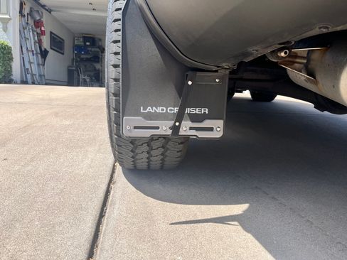 Used 2024 Toyota Land Cruiser w/ Premium Package image 15