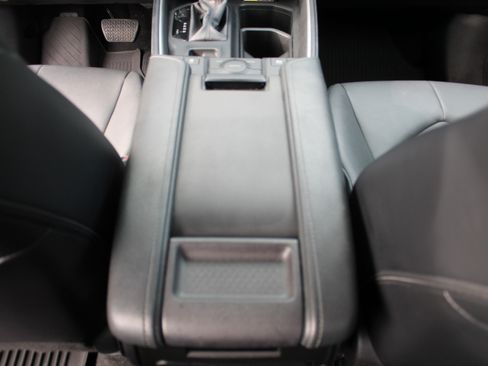 Used 2024 Toyota Grand Highlander AWD Hybrid image 11