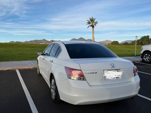 Used 2009 Honda Accord EX-L image 2