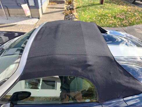 Used 2008 Saturn Sky Red Line Carbon Flash image 27