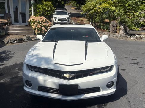 Used 2012 Chevrolet Camaro SS w/ RS Package RWD image 2