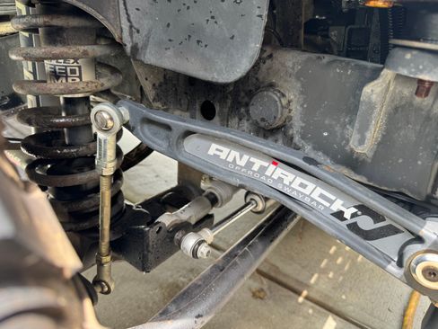 Used 2017 Jeep Wrangler Rubicon w/ Power Convenience Group image 19