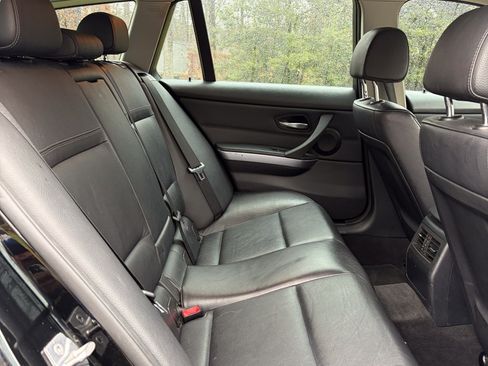 Used 2011 BMW 328i Wagon image 13