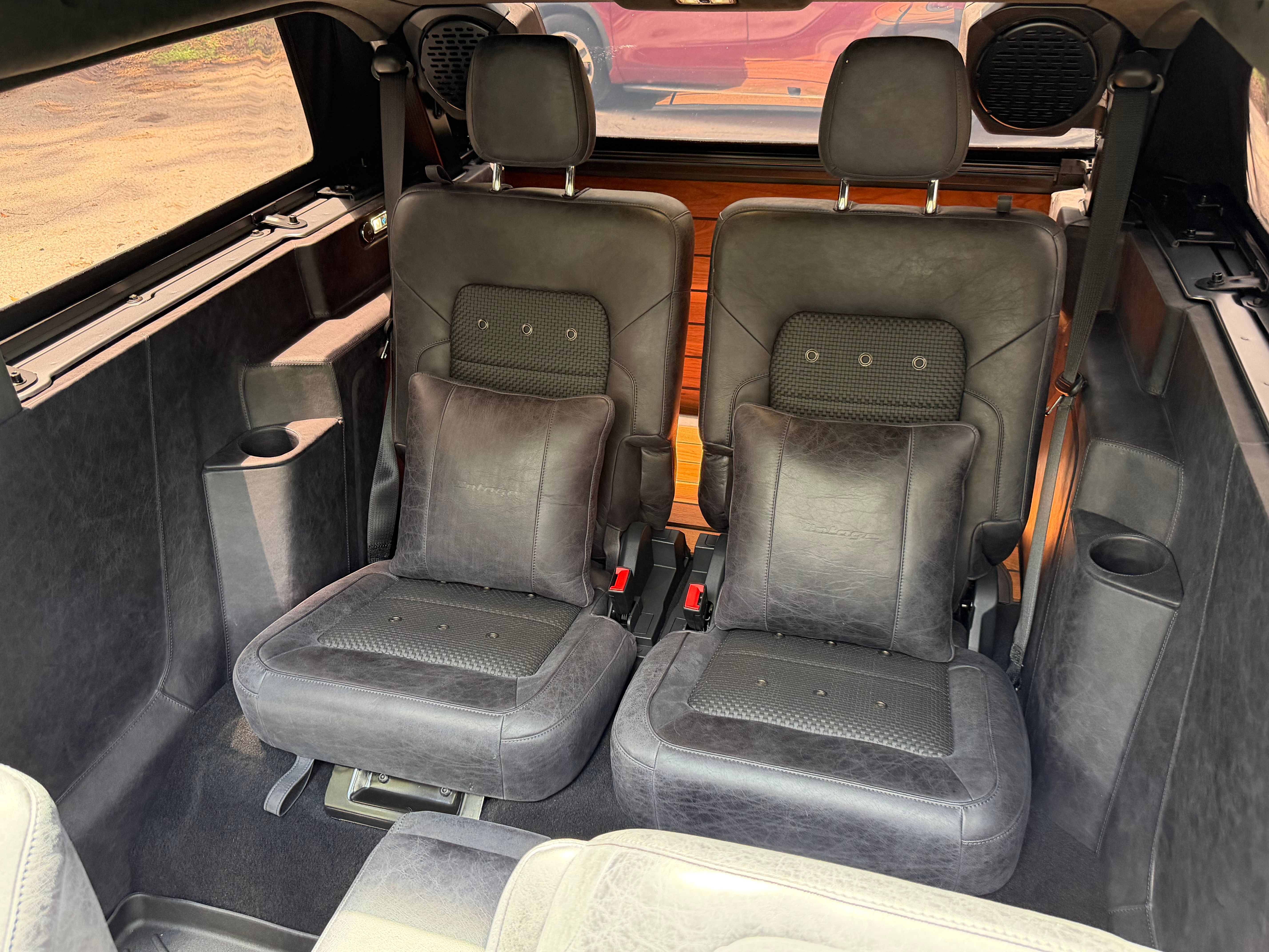 Used 2024 Ford Bronco Black Diamond AWD/4WD image 23