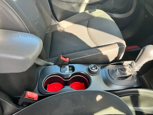 Used 2016 FIAT 500X Easy image 8